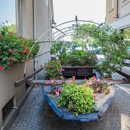 Palazzotto Apartment *
